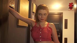 Русская молоденькая падчерица трахается со своим иностранным отчимом